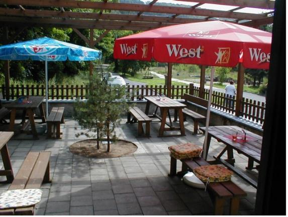 Restaurace A Pension Prvni Mlyn Хомутов Екстер'єр фото